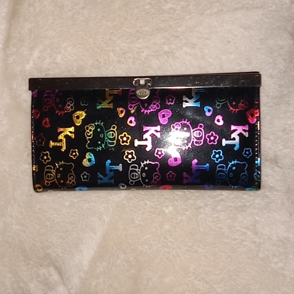 🥰 Hello kitty vinyl wallet ❤
